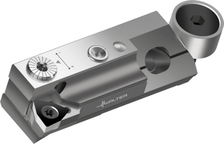 Инструмент для растачивания и чистового растачивания FR711